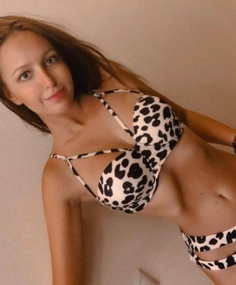 Эксперт в удовольствиях и наслаждениях приглашает тебя на вечер волшебства и страсти. Яркая, страстная и ненасытная – я буду твоим гидом в мире фантазий. Доверься моим ласкам и погружайся в океан удовольствий. 10379, 26 лет